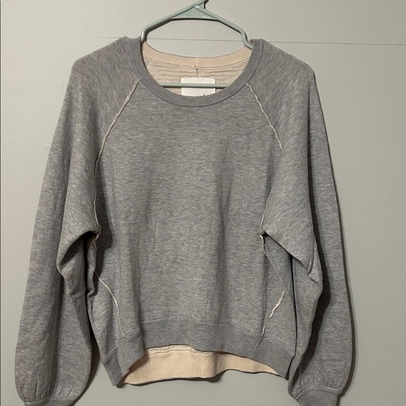 aerie Tops - Aerie Heather Gray Women's Crew Neck Sweat shirt. Small. NWT. Super soft!
